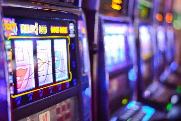 zora slot Roulette Tournament Corner